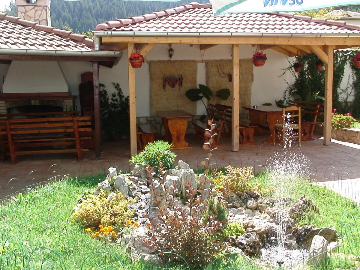 Yagodina Family Hotel Luaran gambar